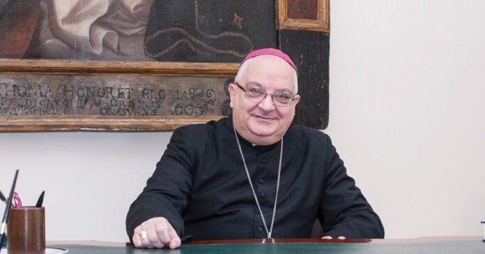 Vescovo Monsignor Giuseppe Giudice